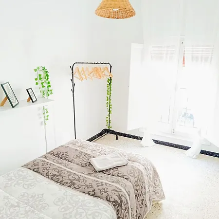 Completo Con Patio Y Terraza - Centro - Cordoba - Wifi *